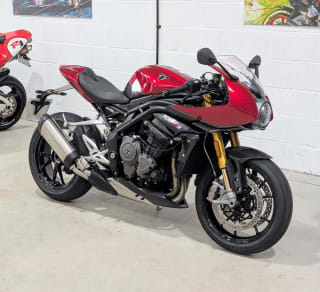 RED 2022 TRIUMPH SPEED TRIPLE 1200 RR - Photo 3