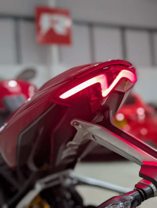 RED 2022 TRIUMPH SPEED TRIPLE 1200 RR - Photo 28