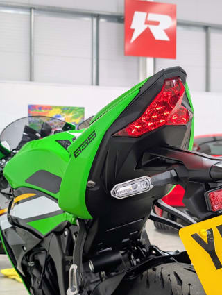 GREEN 2025 KAWASAKI ZX6R - Photo 20