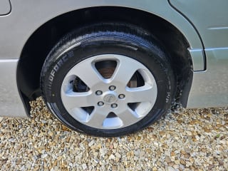 SILVER 2010 NISSAN SERENA - Photo 42