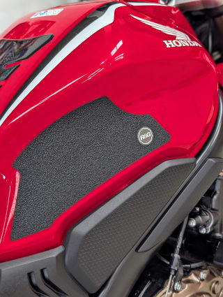 RED 2020 HONDA CBR 650R - Photo 13