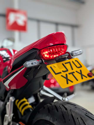 RED 2020 HONDA CBR 650R - Photo 24