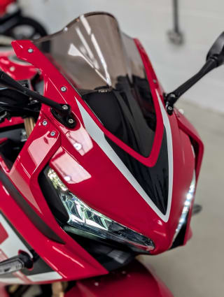 RED 2020 HONDA CBR 650R - Photo 32