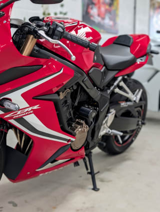 RED 2020 HONDA CBR 650R - Photo 47