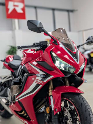 RED 2020 HONDA CBR 650R - Photo 53