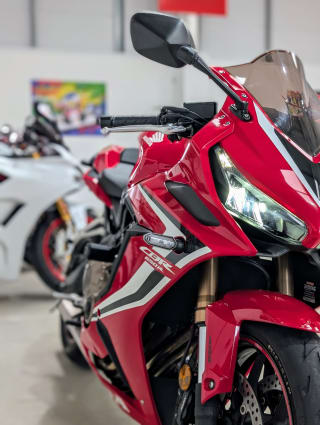 RED 2020 HONDA CBR 650R - Photo 55