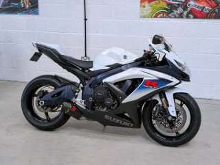 WHITE 2011 SUZUKI GSXR 750 L0 - Photo 2