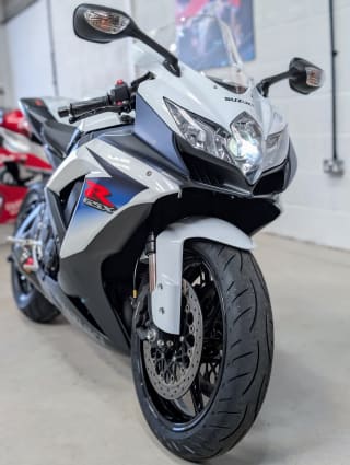 WHITE 2011 SUZUKI GSXR 750 L0 - Photo 21