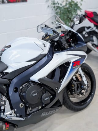 WHITE 2011 SUZUKI GSXR 750 L0 - Photo 23