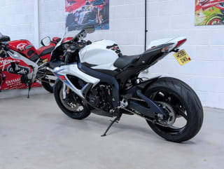 WHITE 2011 SUZUKI GSXR 750 L0 - Photo 32