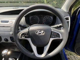 BLUE 2011 HYUNDAI I20 COMFORT AUTO - Photo 30
