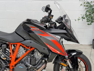 BLACK 2019 KTM 1290 SUPERDUKE GT - Photo 19