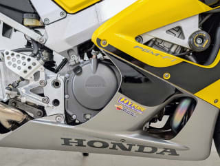 YELLOW 2002 HONDA CBR 900 RR - Photo 7