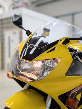 YELLOW 2002 HONDA CBR 900 RR - Photo 20