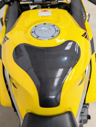 YELLOW 2002 HONDA CBR 900 RR - Photo 28