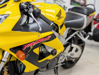 YELLOW 2002 HONDA CBR 900 RR - Photo 42
