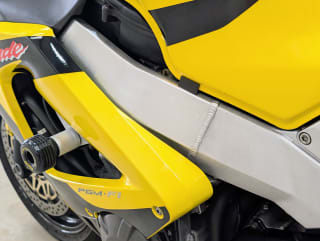 YELLOW 2002 HONDA CBR 900 RR - Photo 46