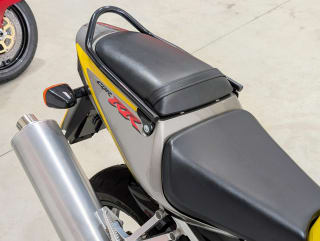 YELLOW 2002 HONDA CBR 900 RR - Photo 54