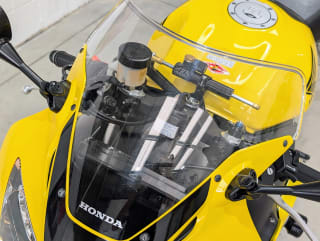 YELLOW 2002 HONDA CBR 900 RR - Photo 59