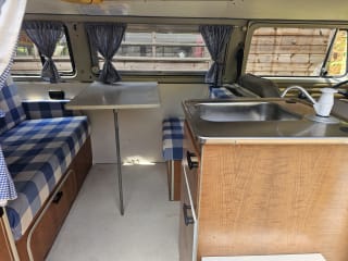 WHITE 1969 VOLKSWAGEN TRANSPORTER - Photo 34