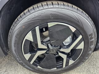 GREY 2024 PEUGEOT 2008 ALLURE EV - Photo 16