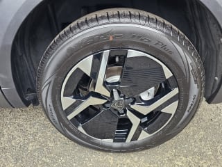 GREY 2024 PEUGEOT 2008 ALLURE EV - Photo 18