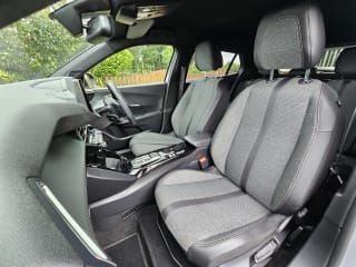 GREY 2024 PEUGEOT 2008 ALLURE EV - Photo 21