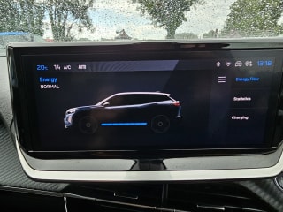 GREY 2024 PEUGEOT 2008 ALLURE EV - Photo 29
