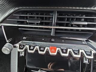 GREY 2024 PEUGEOT 2008 ALLURE EV - Photo 35