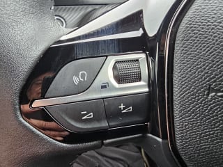 GREY 2024 PEUGEOT 2008 ALLURE EV - Photo 40