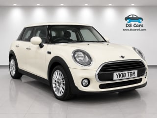 WHITE 2018 MINI CLUBMAN ONE - Photo 1