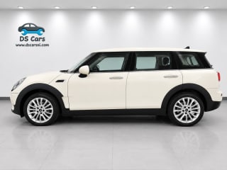 WHITE 2018 MINI CLUBMAN ONE - Photo 4