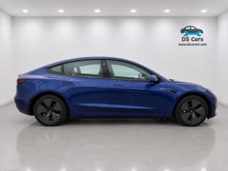 BLUE 2023 TESLA MODEL 3  - Photo 6