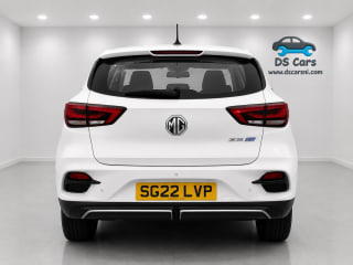 WHITE 2022 MG ZS SE EV Long Range - Photo 7
