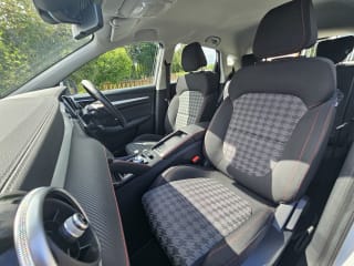 WHITE 2022 MG ZS SE EV Long Range - Photo 16