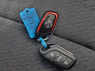 WHITE 2022 MG ZS SE EV Long Range - Photo 38