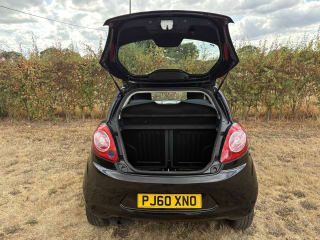 Black 2011 Ford Ka - Photo 7
