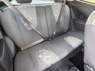 Black 2011 Ford Ka - Photo 13