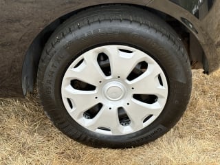 Black 2011 Ford Ka - Photo 37
