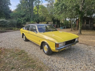 YELLOW 1975 FORD GRANADA 3.0 - Photo 1