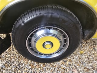 YELLOW 1975 FORD GRANADA 3.0 - Photo 17