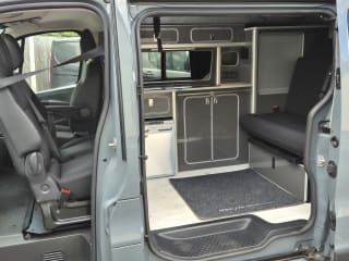 GREY 2023 NISSAN PRIMASTAR TEKNA DCI 4 berth camper van - Imaging+