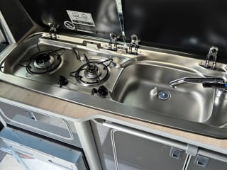 GREY 2023 NISSAN PRIMASTAR TEKNA DCI 4 berth camper van - Imaging+