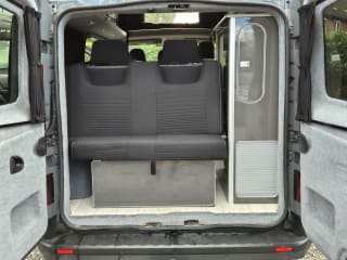 GREY 2023 NISSAN PRIMASTAR TEKNA DCI 4 berth camper van - Imaging+