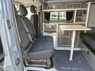GREY 2023 NISSAN PRIMASTAR TEKNA DCI 4 berth camper van - Imaging+