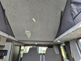 WHITE 2022 FORD TRANSIT CUSTOM 300LIMITD EBLUE 4 berth camper van - Imaging+