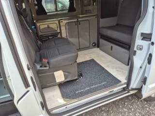 WHITE 2022 FORD TRANSIT CUSTOM 300LIMITD EBLUE 4 berth camper van - Imaging+
