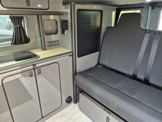 WHITE 2022 FORD TRANSIT CUSTOM 300LIMITD EBLUE 4 berth camper van - Imaging+