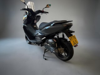 Grey 2026 Lemoto Aura - Photo 15