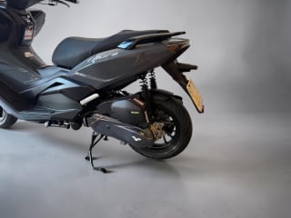 Grey 2026 Lemoto Aura - Photo 23